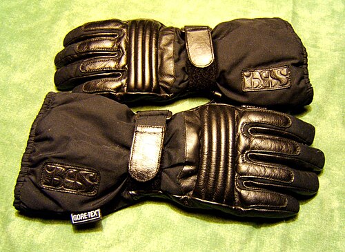 Riding gloves